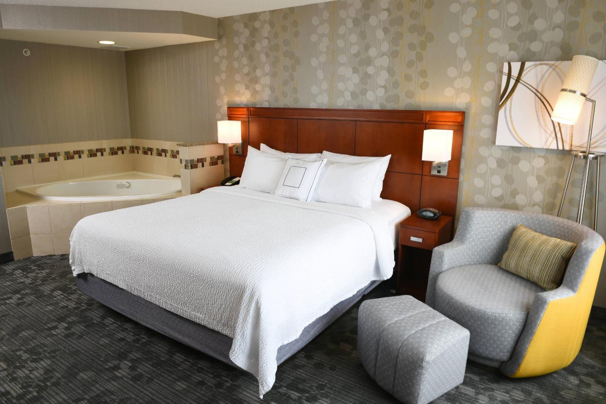 Courtyard By Marriott Sioux Falls Ngoại thất bức ảnh