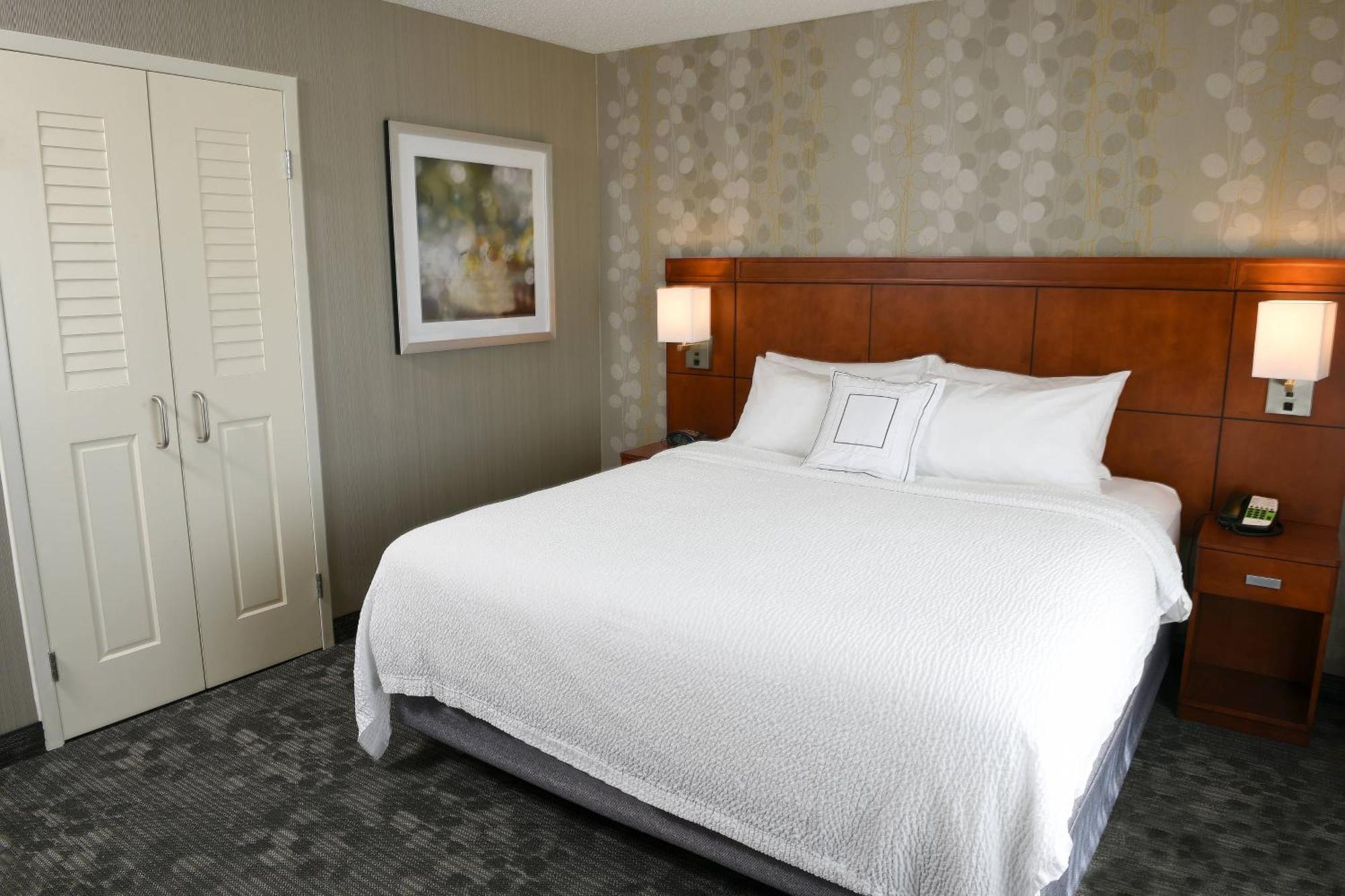 Courtyard By Marriott Sioux Falls Ngoại thất bức ảnh