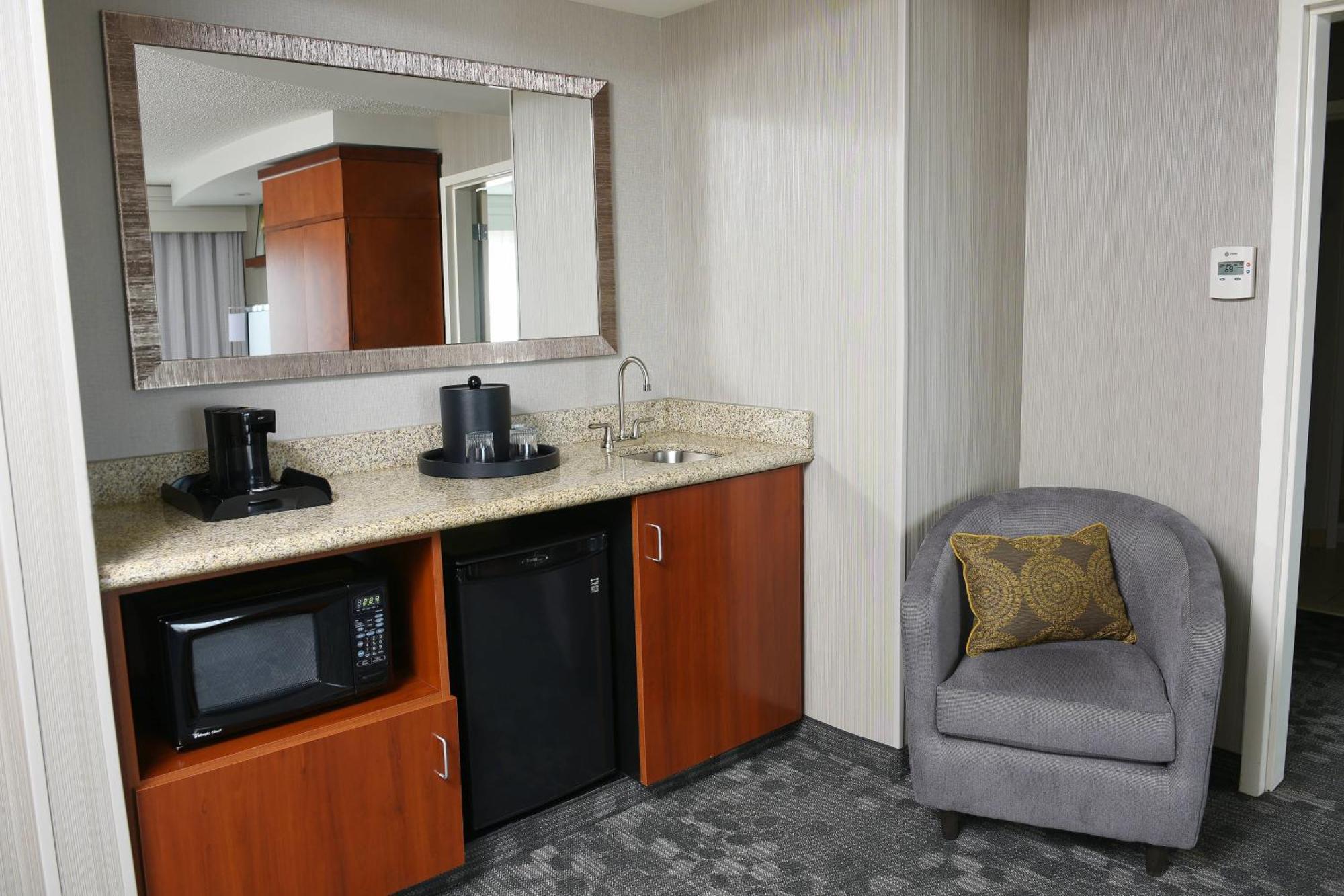 Courtyard By Marriott Sioux Falls Ngoại thất bức ảnh