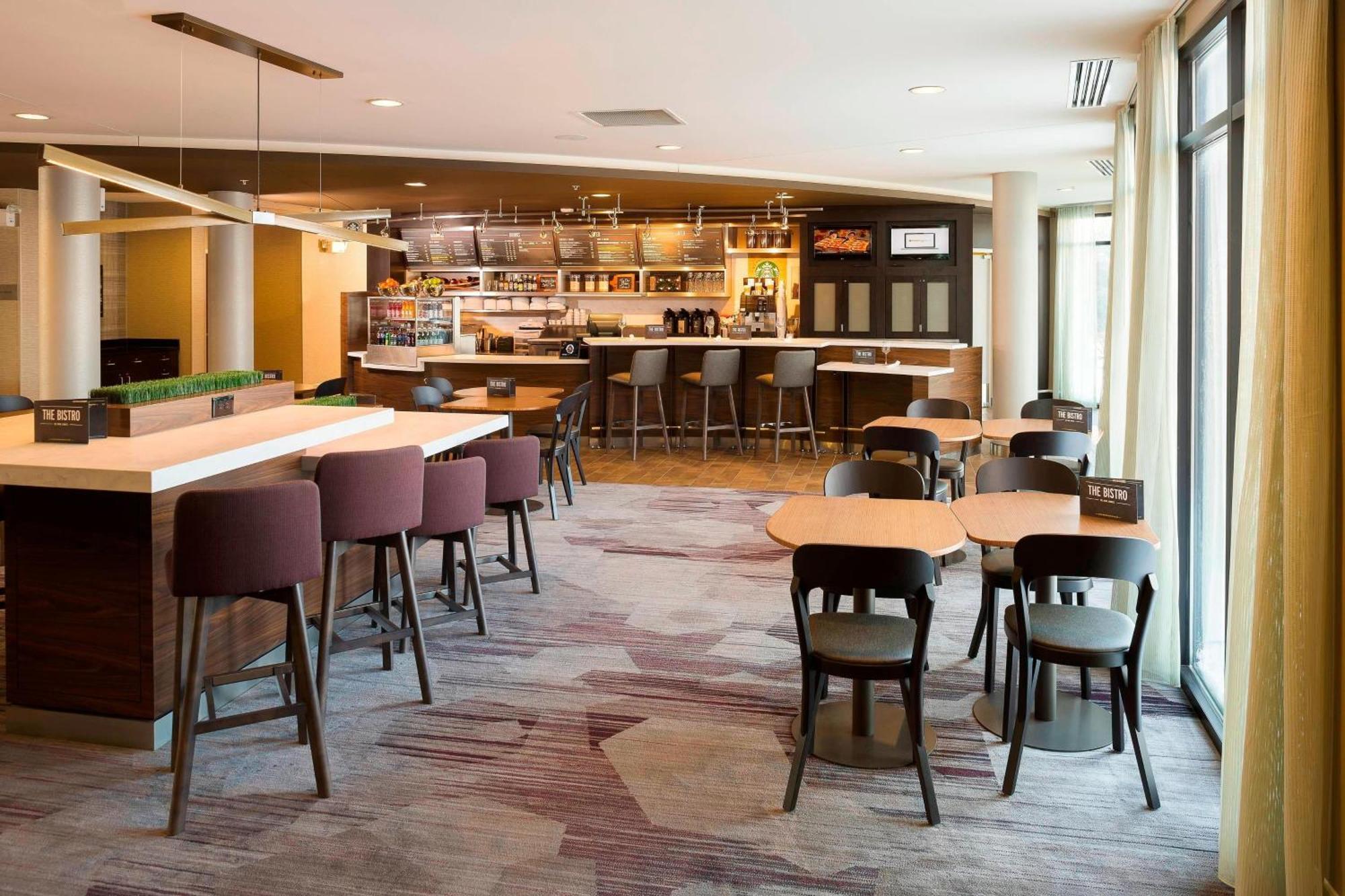 Courtyard By Marriott Sioux Falls Ngoại thất bức ảnh