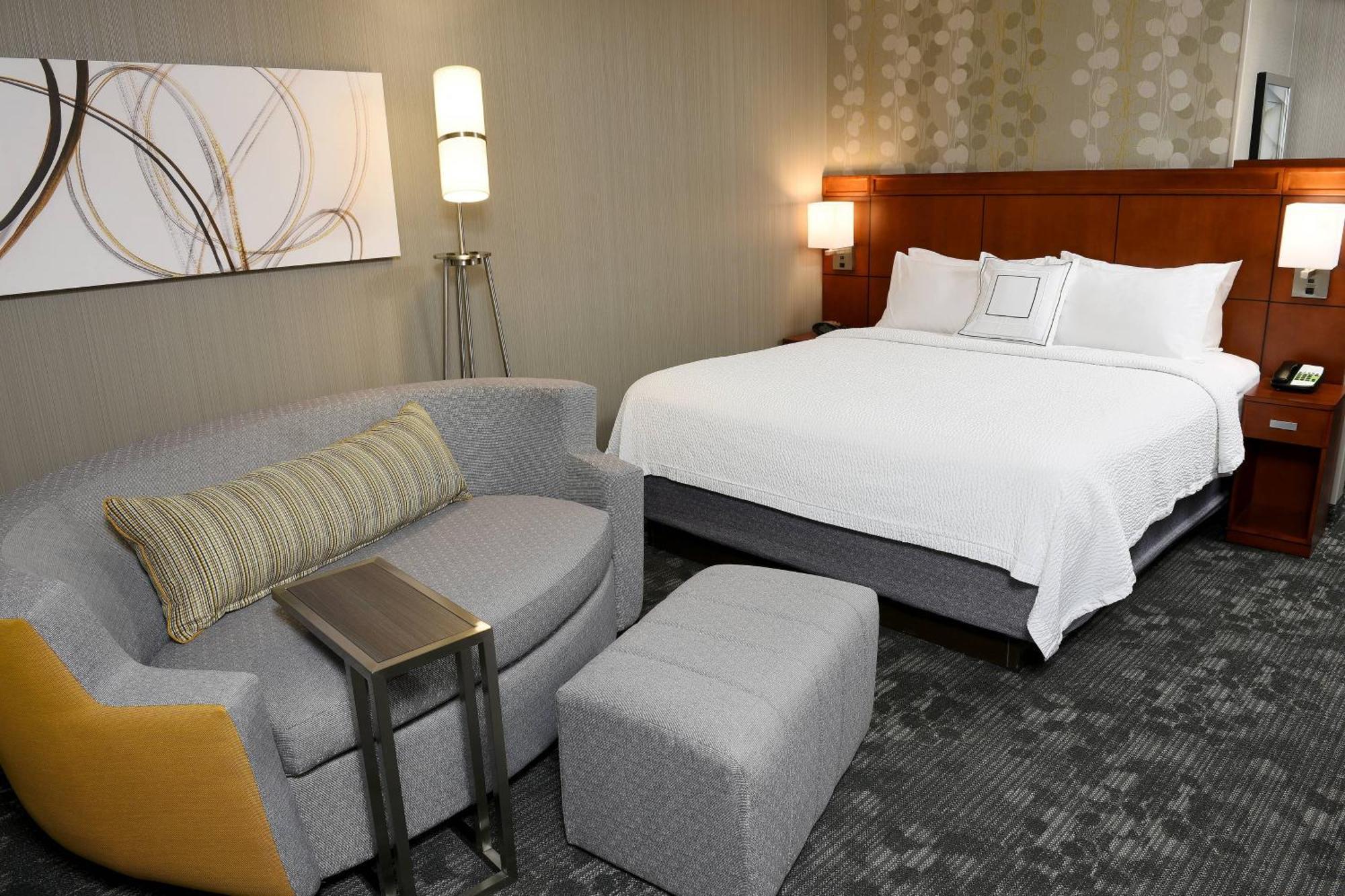 Courtyard By Marriott Sioux Falls Ngoại thất bức ảnh