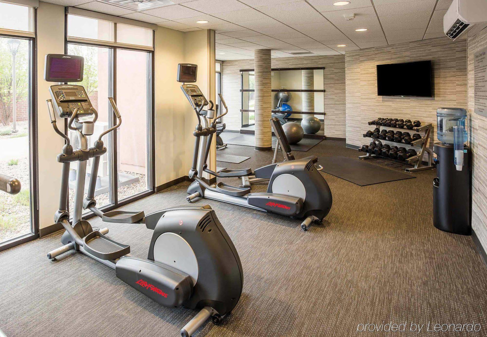 Courtyard By Marriott Sioux Falls Ngoại thất bức ảnh